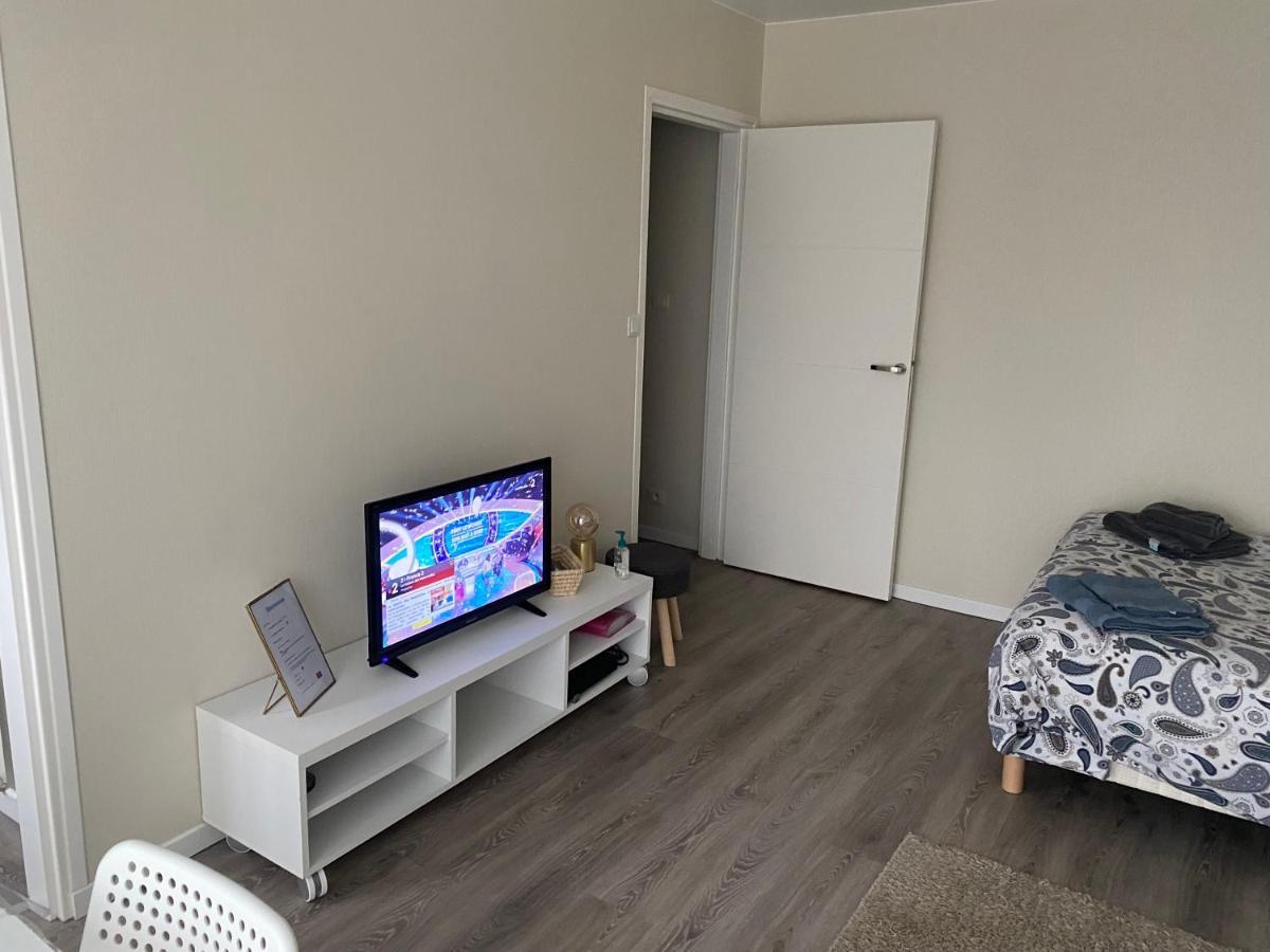 Appartement Parc De Fresnoy Roye  Ngoại thất bức ảnh
